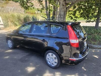 2010 Hyundai Elantra Touruing   - Photo 5 - Ventura, CA 93003