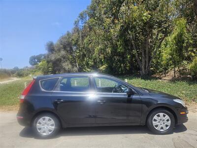 2010 Hyundai Elantra Touruing   - Photo 4 - Ventura, CA 93003