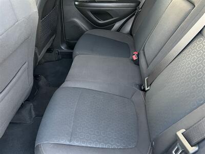 2020 Chevrolet Trax LS - Photo 9 - Ventura, CA 93003
