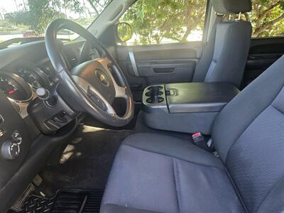 2013 Chevrolet Silverado 1500 Crew Cab LT   - Photo 11 - Ventura, CA 93003