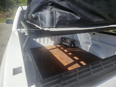 2013 Chevrolet Silverado 1500 Crew Cab LT   - Photo 9 - Ventura, CA 93003