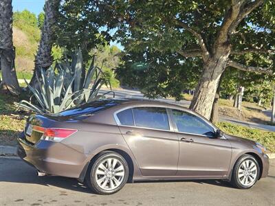 2011 Honda Accord EX-L   - Photo 17 - Ventura, CA 93003