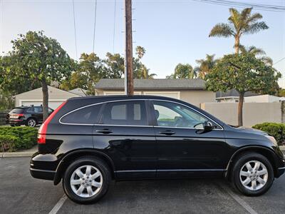 2011 Honda CR-V SE   - Photo 1 - Ventura, CA 93003