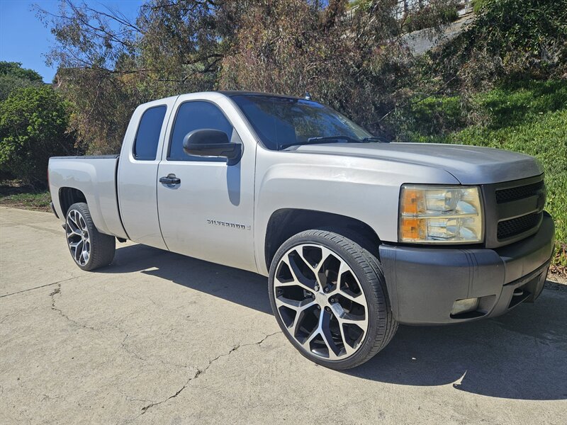 2007 Chevrolet Silverado 1500 Extended C LT1   - Photo 1 - Ventura, CA 93003