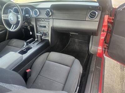 2008 Ford Mustang V6 Deluxe   - Photo 7 - Ventura, CA 93003