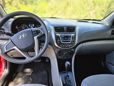 2016 Hyundai Accent SE   - Photo 13 - Ventura, CA 93003