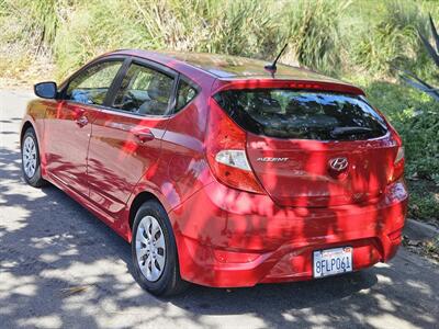 2016 Hyundai Accent SE   - Photo 4 - Ventura, CA 93003