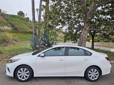 2023 Kia Forte LXS   - Photo 10 - Ventura, CA 93003