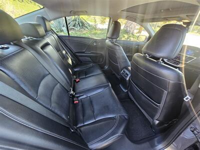 2015 Honda Accord EX-L w/Navi - Photo 11 - Ventura, CA 93003