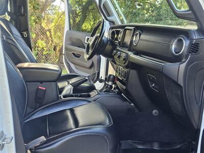 2019 Jeep Wrangler Unlimited Sahara - Photo 8 - Ventura, CA 93003