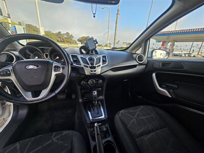 2011 Ford Fiesta SES   - Photo 7 - Ventura, CA 93003
