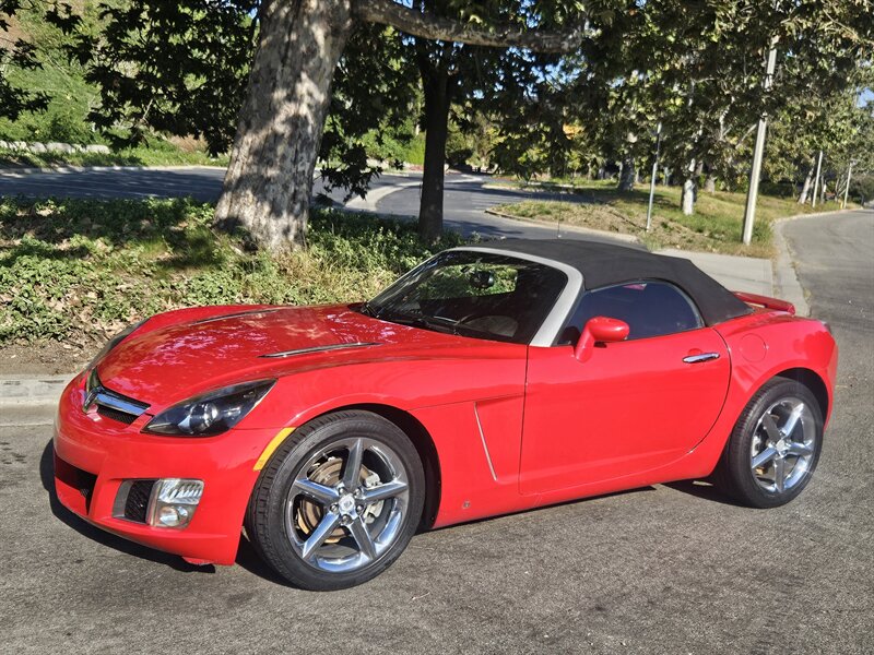2008 Saturn SKY Red Line Carbon Flas   - Photo 1 - Ventura, CA 93003