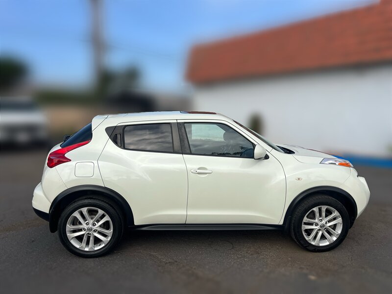 2012 Nissan JUKE SL   - Photo 1 - Ventura, CA 93003