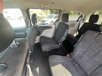 2011 Dodge Grand Caravan Passenger Mainstreet - Photo 10 - Ventura, CA 93003