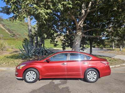 2014 Nissan Altima 2.5 S   - Photo 1 - Ventura, CA 93003