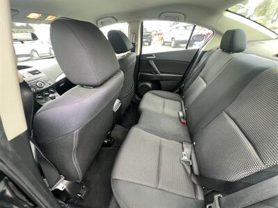 2013 Mazda Mazda3 i SV   - Photo 9 - Ventura, CA 93003