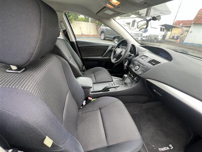 2013 Mazda Mazda3 i SV   - Photo 10 - Ventura, CA 93003