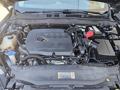 2015 Ford Fusion SE - Photo 13 - Ventura, CA 93003