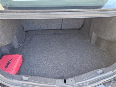 2015 Ford Fusion SE - Photo 9 - Ventura, CA 93003