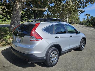 2014 Honda CR-V LX - Photo 5 - Ventura, CA 93003