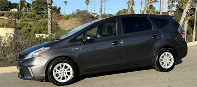 2014 Toyota Prius v Three   - Photo 5 - Ventura, CA 93003