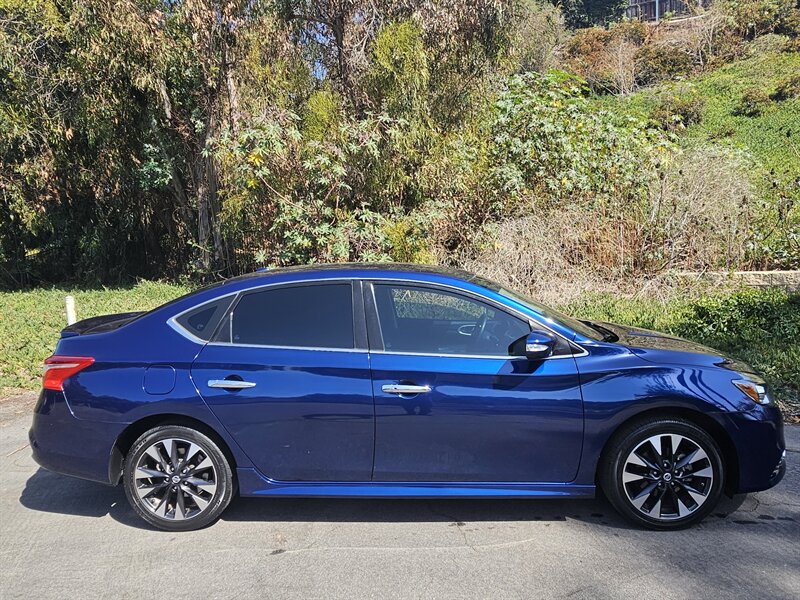 2019 Nissan Sentra SR  