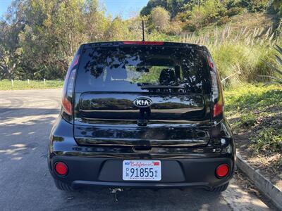 2019 Kia Soul - Photo 4 - Ventura, CA 93003