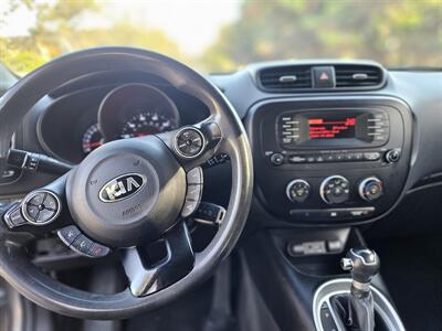 2016 Kia Soul   - Photo 8 - Ventura, CA 93003