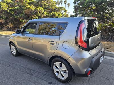 2016 Kia Soul   - Photo 2 - Ventura, CA 93003