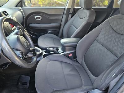 2016 Kia Soul   - Photo 9 - Ventura, CA 93003