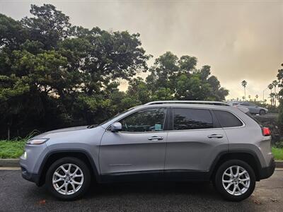 2017 Jeep Cherokee Latitude   - Photo 6 - Ventura, CA 93003