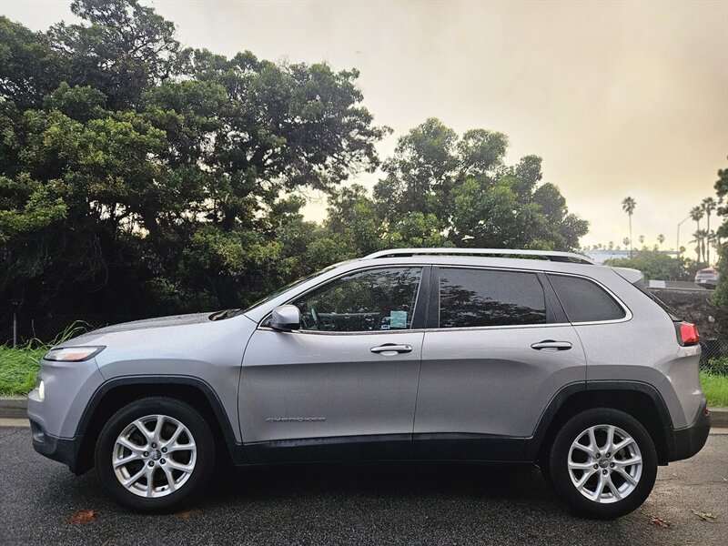 2017 Jeep Cherokee Latitude's photo