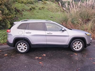 2017 Jeep Cherokee Latitude   - Photo 4 - Ventura, CA 93003