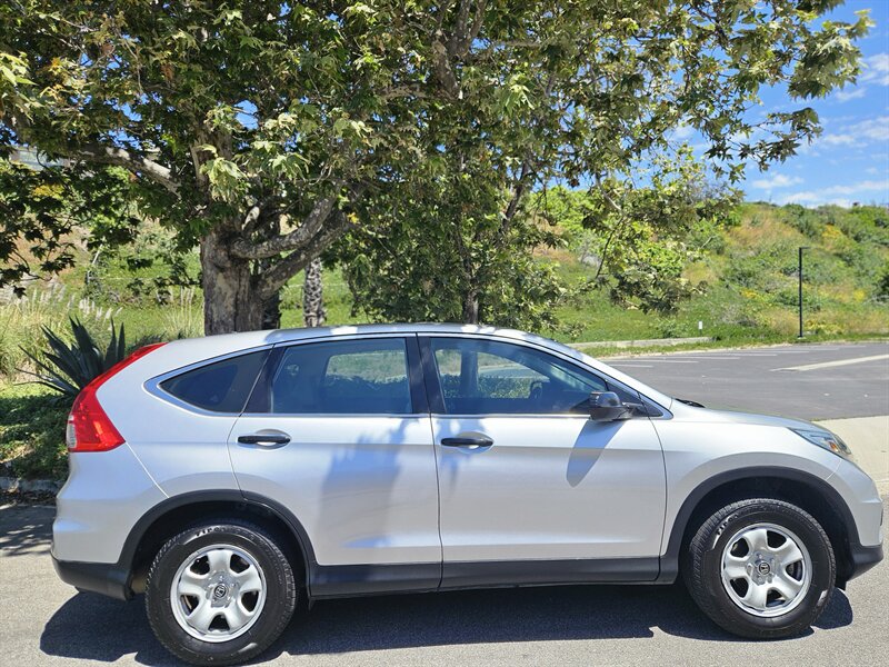 2015 Honda CR-V LX   - Photo 1 - Ventura, CA 93003