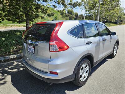 2015 Honda CR-V LX   - Photo 5 - Ventura, CA 93003