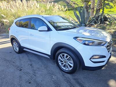 2017 Hyundai TUCSON 2.0L SE   - Photo 1 - Ventura, CA 93003
