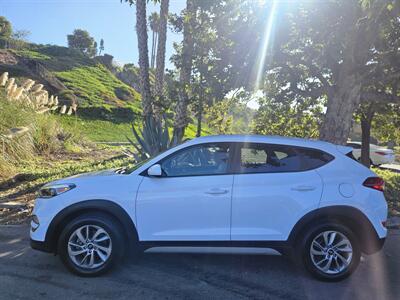 2017 Hyundai TUCSON 2.0L SE   - Photo 3 - Ventura, CA 93003
