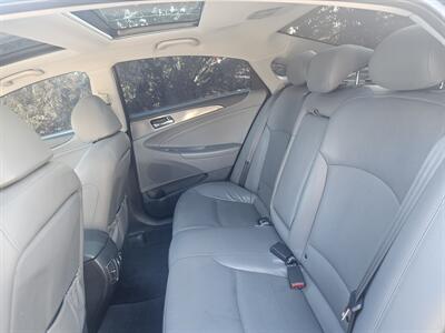 2013 Hyundai SONATA Hybrid Limited   - Photo 10 - Ventura, CA 93003