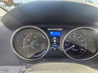 2013 Hyundai SONATA Hybrid Limited   - Photo 17 - Ventura, CA 93003