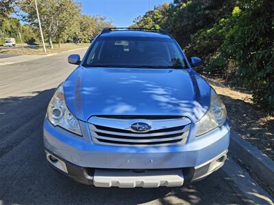 2011 Subaru Outback 2.5i Limited   - Photo 4 - Ventura, CA 93003