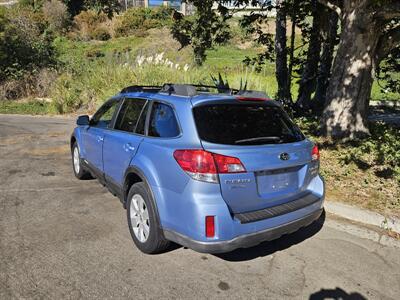2011 Subaru Outback 2.5i Limited   - Photo 3 - Ventura, CA 93003