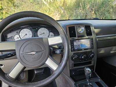 2008 Chrysler 300 Series Touring   - Photo 7 - Ventura, CA 93003