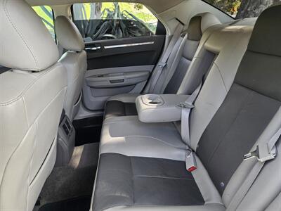 2008 Chrysler 300 Series Touring   - Photo 9 - Ventura, CA 93003