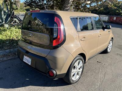 2015 Kia Soul + - Photo 5 - Ventura, CA 93003