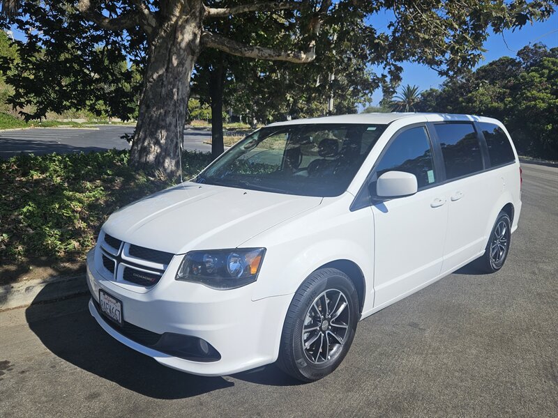 2018 Dodge Grand Caravan GT   - Photo 1 - Ventura, CA 93003