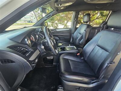 2018 Dodge Grand Caravan GT   - Photo 11 - Ventura, CA 93003