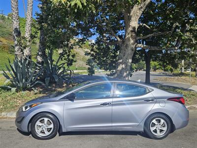 2015 Hyundai Elantra SE   - Photo 1 - Ventura, CA 93003
