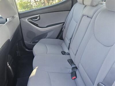 2015 Hyundai Elantra SE   - Photo 30 - Ventura, CA 93003