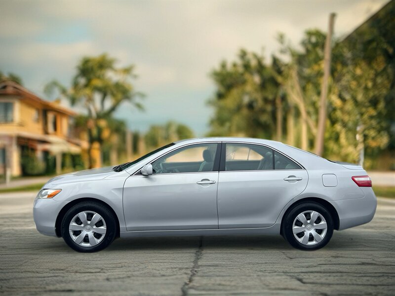 2008 Toyota Camry LE   - Photo 1 - Ventura, CA 93003