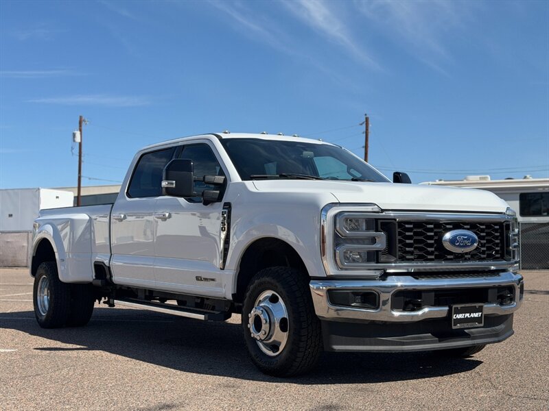 2024 Ford F-350 Super Duty Lariat DUALLY DIESEL TRUCK 4WD FORD 4X4  